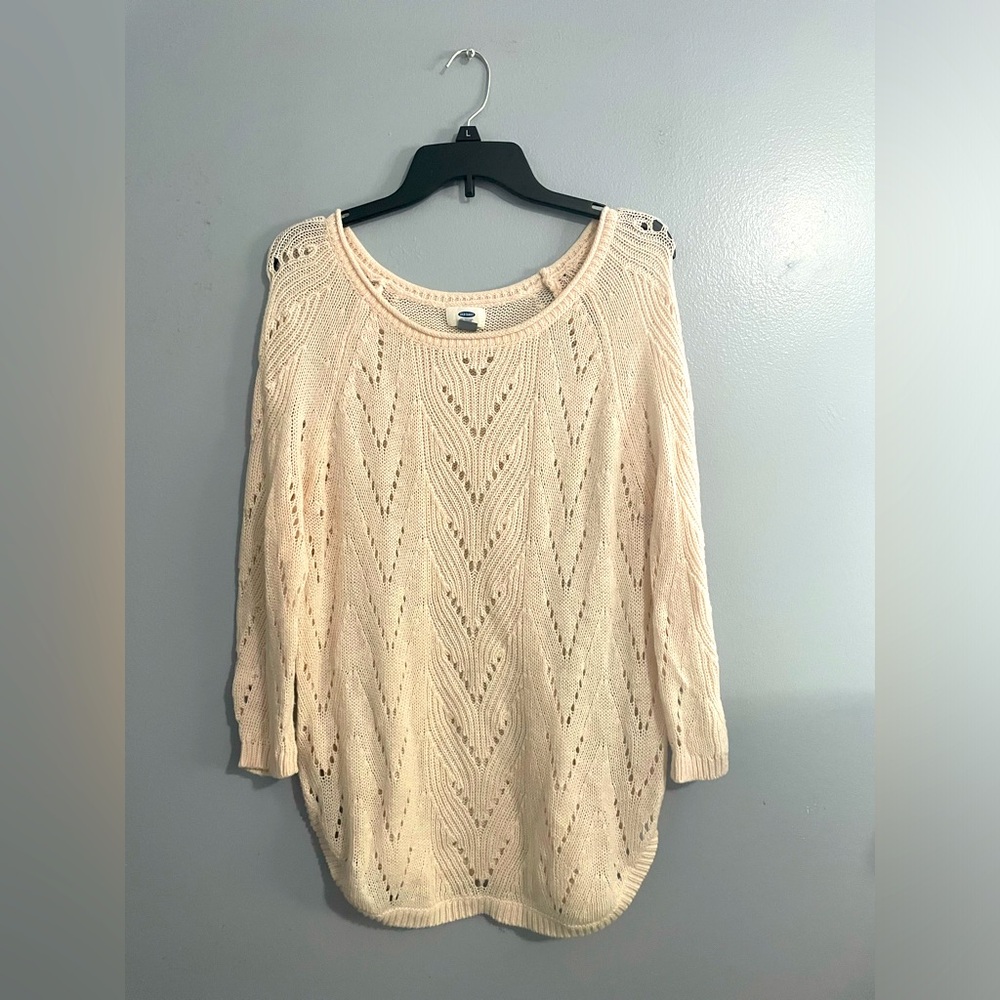 Old Navy tunic lightweight 3/4 sleeve sweater.